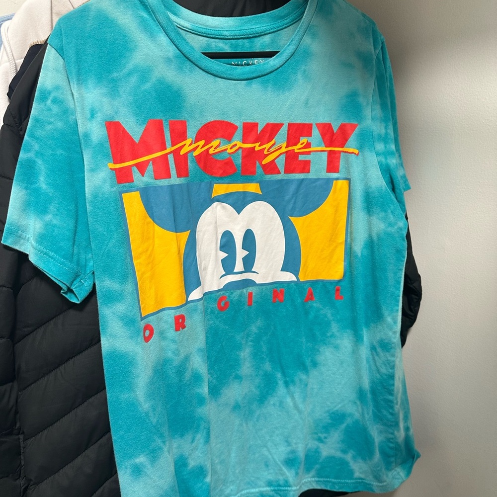 COPY - Disney shirt